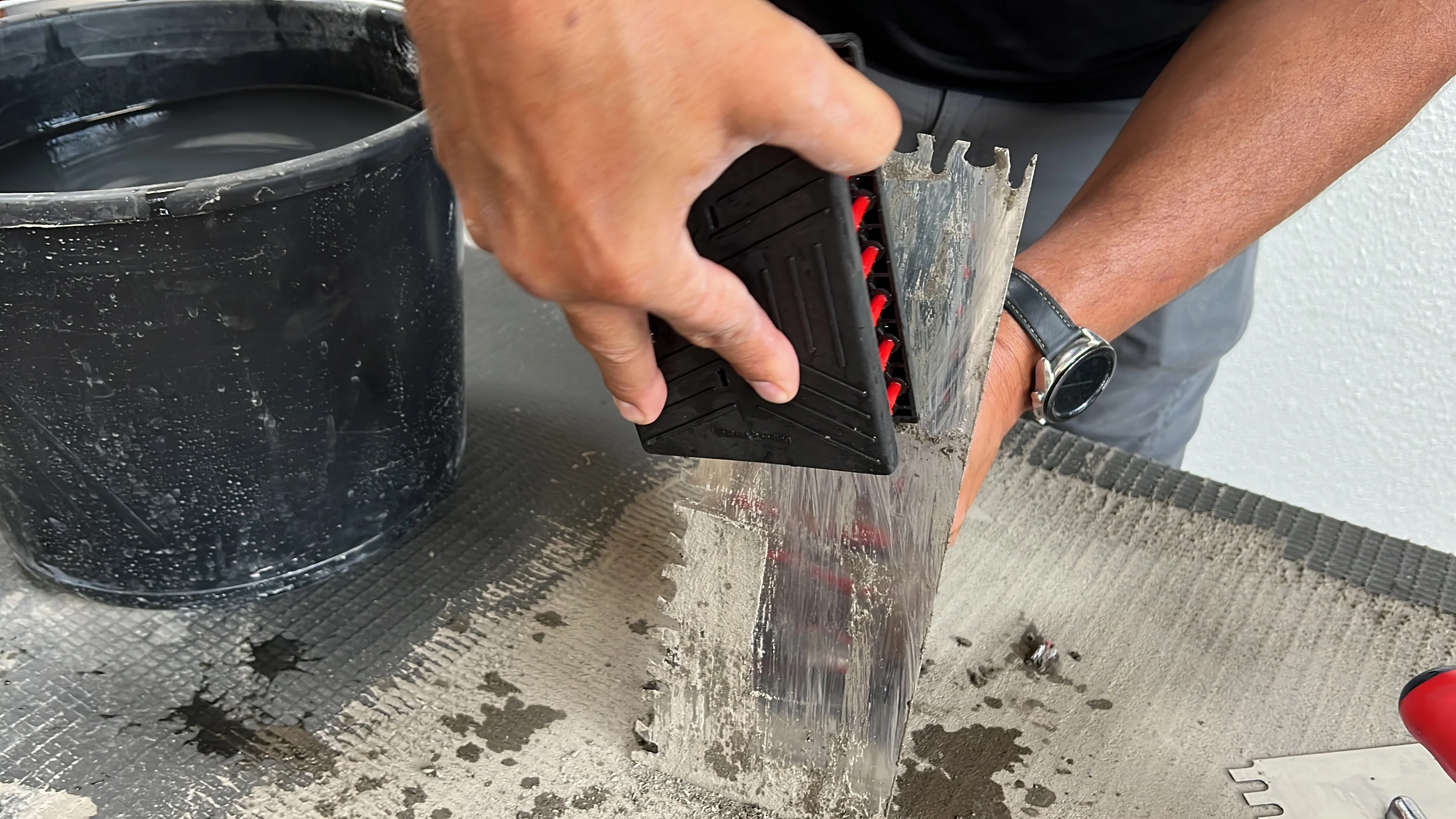 RTC Trowel Cleaning Brush - Image 3