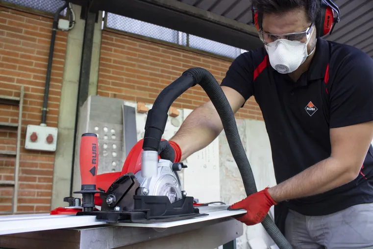 Rubi TC-125 G2 5" Circular Tile Saw Kit - Image 4