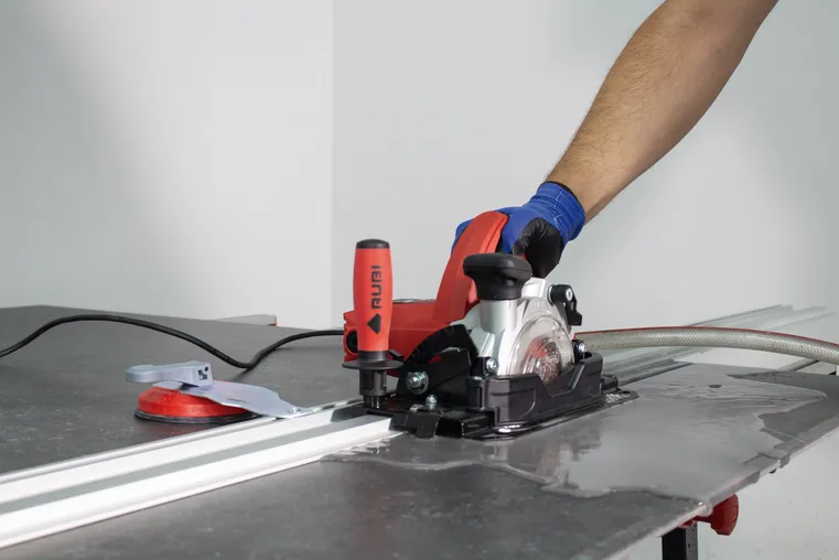 Rubi TC-125 G2 5" Circular Tile Saw Kit - Image 6