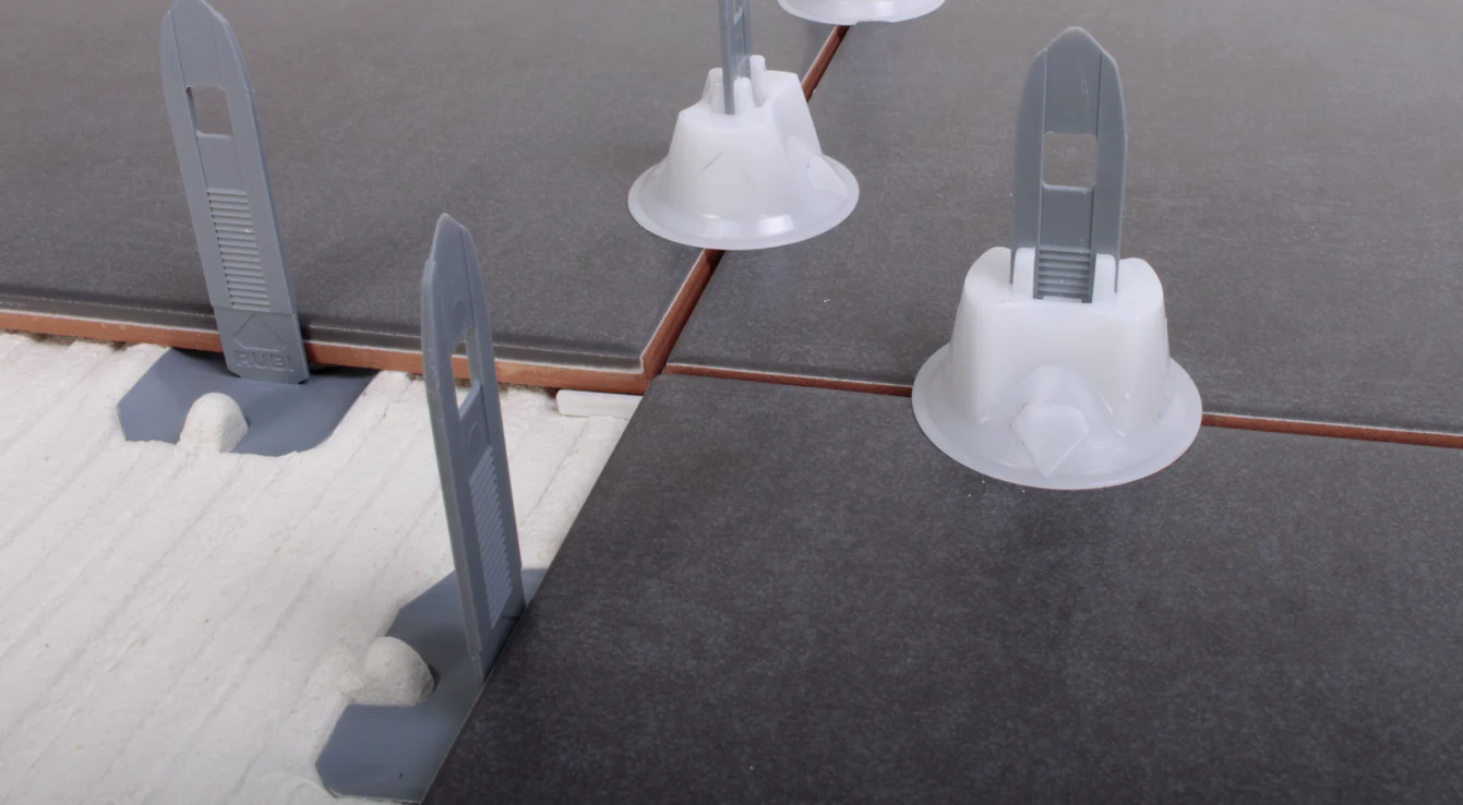 Rubi Tile Level Quick Kit - Image 2