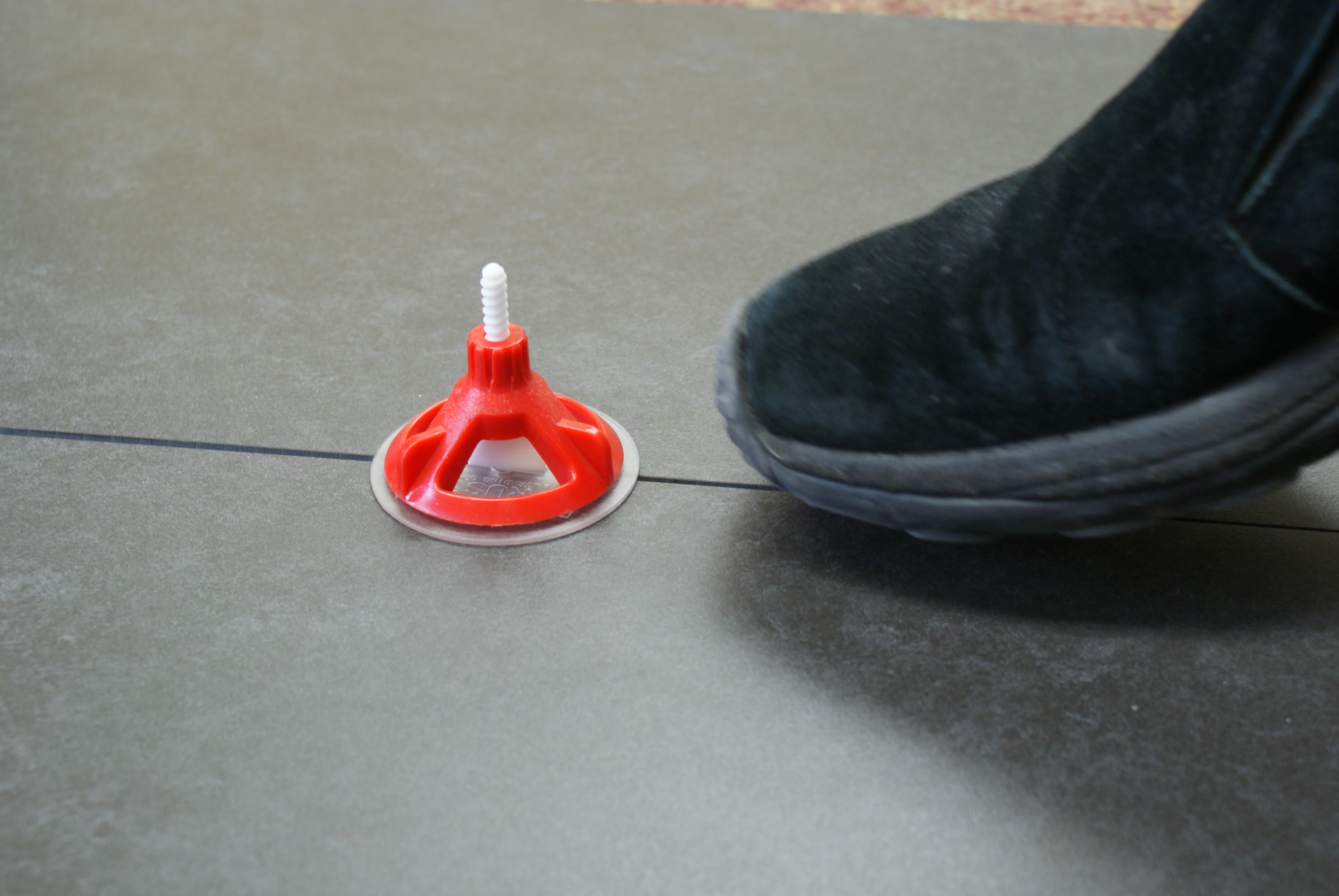 Spin Doctor Tile Leveling System Bulk Spacers (2000/Bulk Box) - Image 6